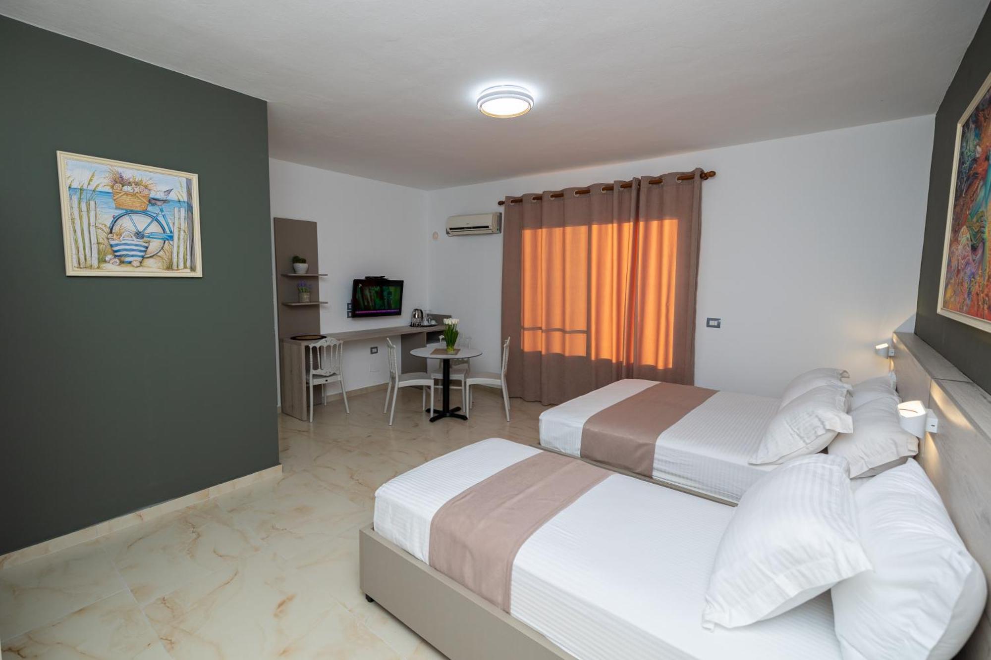 Hotel Idi Vlorë Exteriör bild