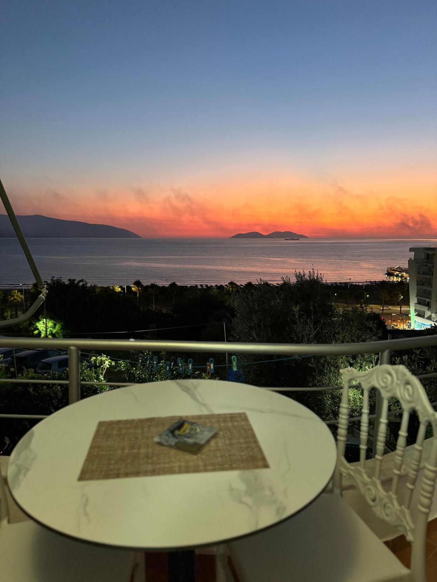 Hotel Idi Vlorë Exteriör bild